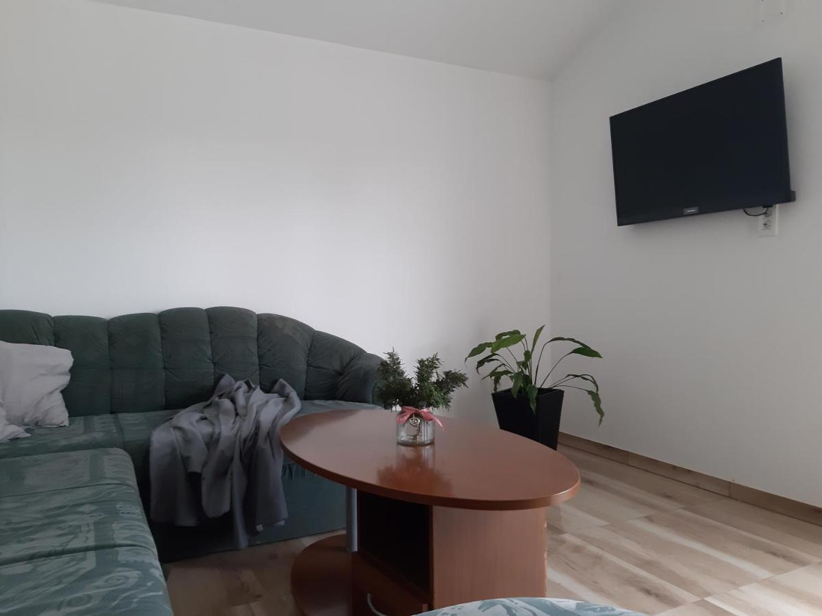 Apartments Tea And Tamara بيروفاتش المظهر الخارجي الصورة